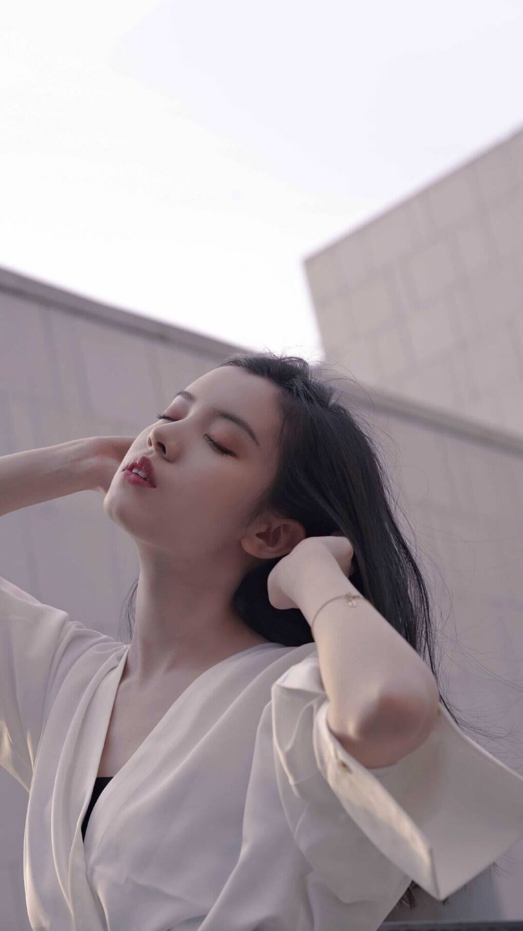 巴希尔·阿卜迪在马拉松比赛中获得银牌埃夫内普尔在男子计时赛中以36分12.16秒夺金